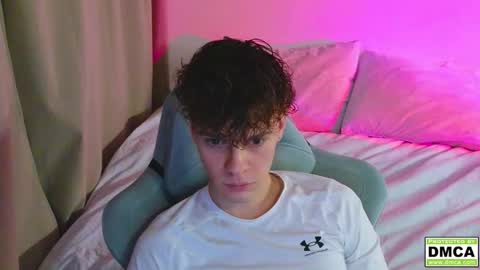 Snapshot of cute_thomas chatting on 11.17.25 Thomas - online show from 11.17.25