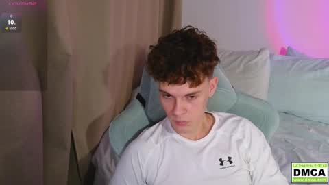 Snapshot of cute_thomas chatting on 12.04.25 Thomas - online show from 12.04.25