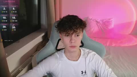 Thomas -  online show from 05.06.26