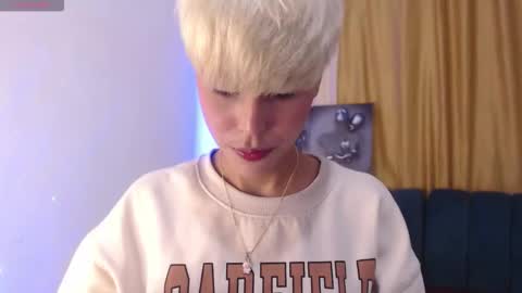 Snapshot of cute_valerie666 chatting on 03.09.26 valerie online show from 03.09.26