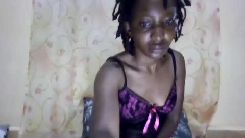 Snapshot of cute_xeniah chatting on 09.14.25 cute_xeniah online show from 09.14.25