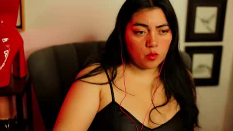 Princess Amber online show from 12.15.25