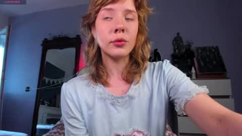 Snapshot of cuteasfuck_ chatting on 06.27.26 Amy online show from 06.27.26