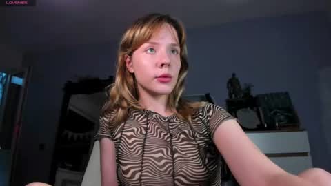 Snapshot of cuteasfuck_ chatting on 08.01.26 Amy online show from 08.01.26