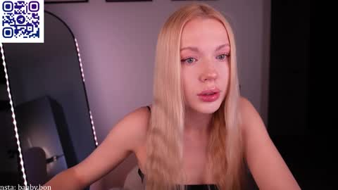 Snapshot of cutebon chatting on 01.09.26 BONNIE online show from 01.09.26