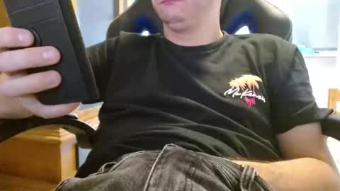 Cuteboy090 online show from 05.31.26