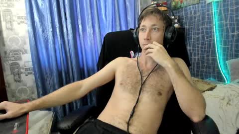 cuteboy228 online show from 03.04.25