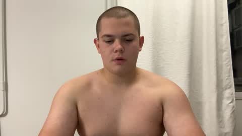 Snapshot of cutebutnaughty_ chatting on 10.09.25 Alex online show from 10.09.25