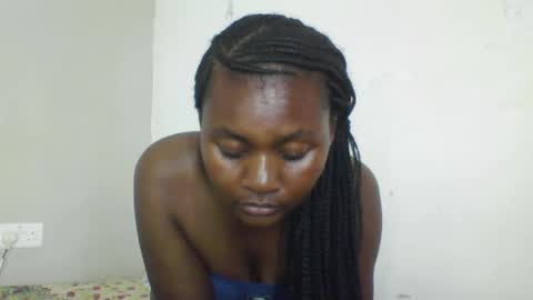 cutecaramela online show from 04.16.26