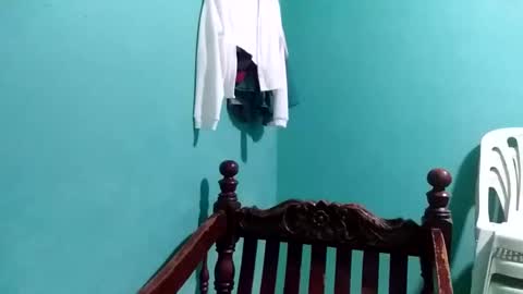 Snapshot of cutechey06 chatting on 12.23.24 Sky online show from 12.23.24