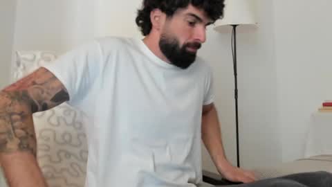 cuteeboy online show from 04.23.26