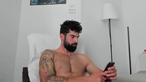 Snapshot of cuteeboy chatting on 06.02.26 cuteeboy online show from 06.02.26