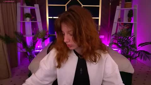 Foxy online show from 10.21.25