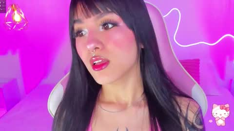 Snapshot of cuteezoe chatting on 10.14.25 Zoe  online show from 10.14.25