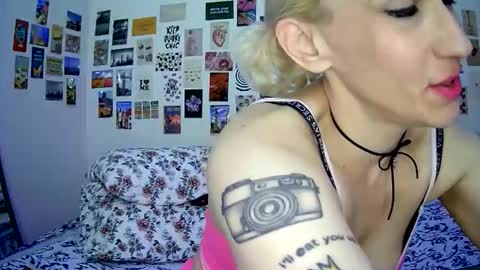 Bella online show from 02.04.26