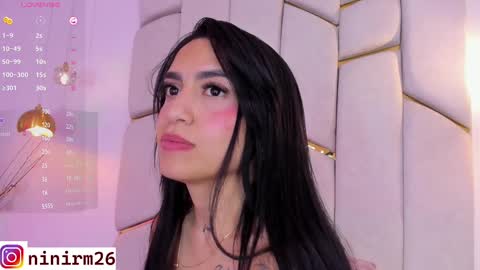 Snapshot of cutegirl__nini chatting on 03.04.25 andre online show from 03.04.25