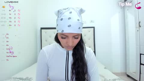 cutelatinax Twtter  Onlyfns online show from 12.29.24