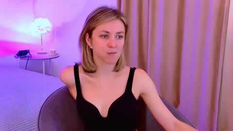 cutemirage online show from 11.27.25