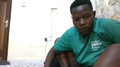 Snapshot of cutesexyblackass chatting on 02.13.25 Nelly online show from 02.13.25