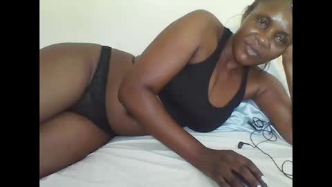 Snapshot of cutetinah chatting on 03.04.25 TAMARA online show from 03.04.25