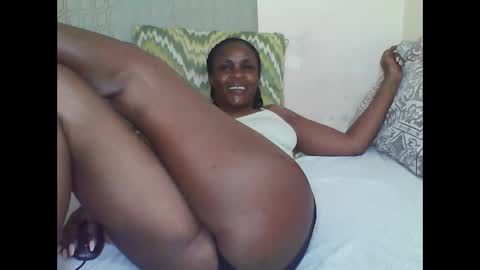 Snapshot of cutetinah chatting on 09.19.25 TAMARA online show from 09.19.25