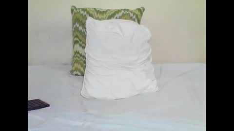 Snapshot of cutetinah chatting on 10.08.25 TAMARA online show from 10.08.25