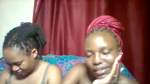 Snapshot of cutey_lunar chatting on 02.02.25 cutey_lunar online show from 02.02.25