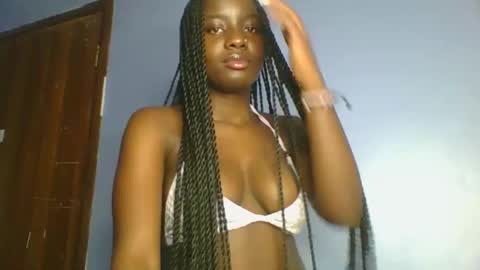 Snapshot of cutie_choco chatting on 12.05.25 cutie_choco online show from 12.05.25