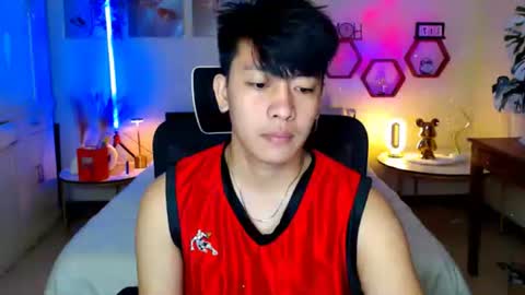 Neil Taylor online show from 02.20.26