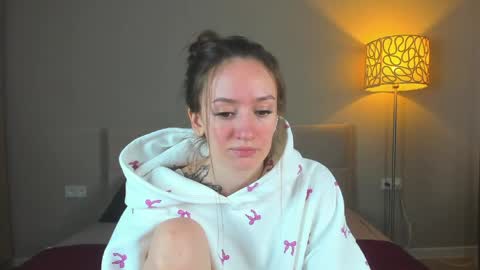 Kate online show from 05.16.26
