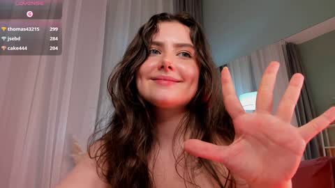 Snapshot of cutie_pearl chatting on 01.31.25 Pearl online show from 01.31.25