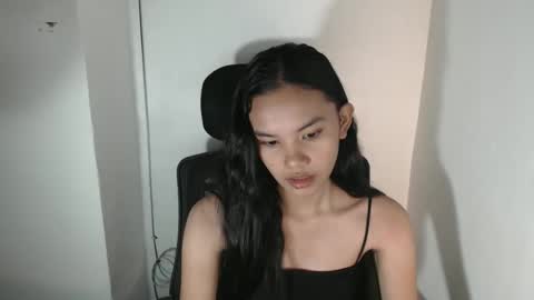 cutiee_lily2 online show from 05.12.26