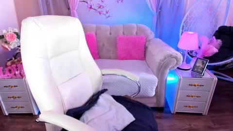 Alice online show from 03.04.25