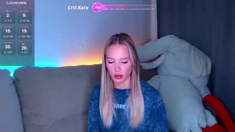 Snapshot of cutiefull_lion chatting on 10.10.25 cutiefull_lion online show from 10.10.25