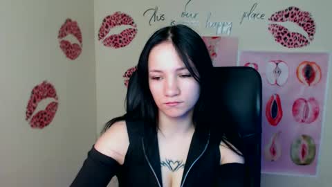 Emma online show from 04.23.26