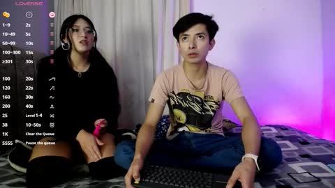 Snapshot of cutiepie_5 chatting on 12.01.25 Jodie online show from 12.01.25