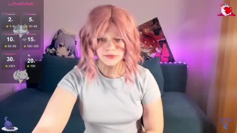 CutieSue online show from 12.12.24