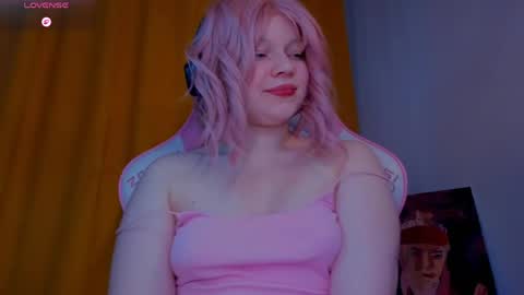CutieSue online show from 04.23.26