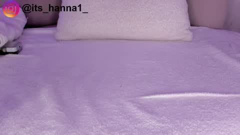 Snapshot of cutte_hanna18 chatting on 05.22.26 Hannah online show from 05.22.26