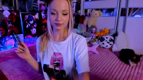 Nora online show from 01.11.25