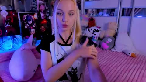 Nora online show from 10.22.25