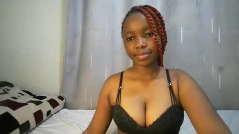 Snapshot of cutypookie chatting on 10.23.25 cutypookie online show from 10.23.25