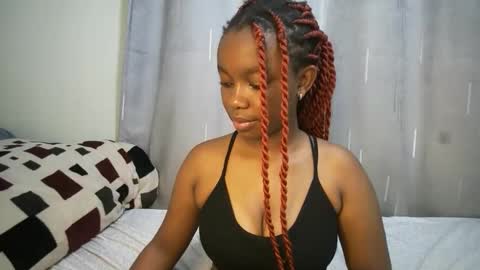 Snapshot of cutypookie chatting on 11.01.25 cutypookie online show from 11.01.25