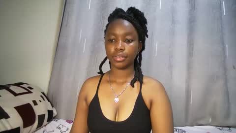 Snapshot of cutypookie chatting on 12.15.25 cutypookie online show from 12.15.25