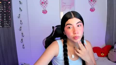 Snapshot of cyber_lizz chatting on 06.11.26 Liz online show from 06.11.26