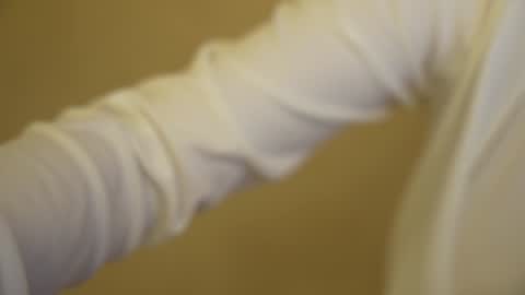 Snapshot of cyberheart_ chatting on 12.01.24 EMILY online show from 12.01.24