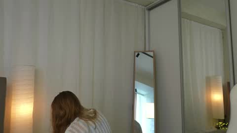 Snapshot of cyberheart_ chatting on 01.25.25 EMILY online show from 01.25.25