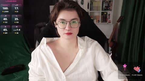 Helen Blossom online show from 12.26.24