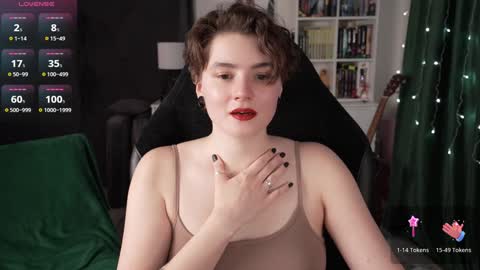 Helen Blossom online show from 02.04.25