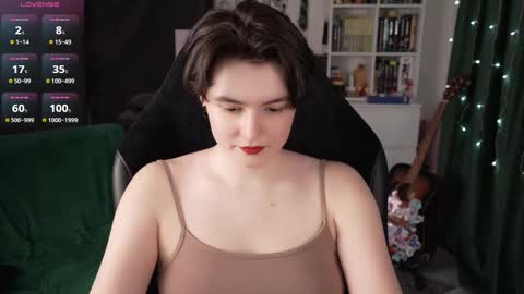 Helen Blossom online show from 02.22.25